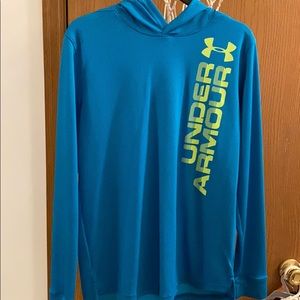 Youth XL Under Armour Long Sleeve Hooded Pullover